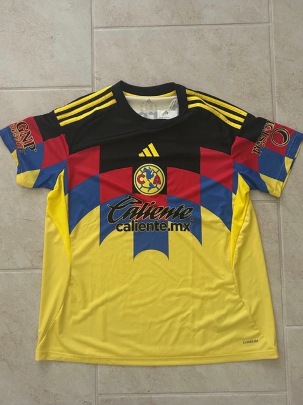 Club America Jersey Size XL Woman Authentic